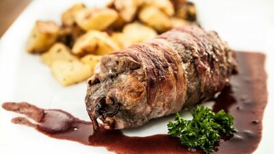 Okurun mutfağından: Rulo biftek