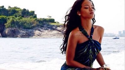 Rihanna'nın çekim sonrası tatili