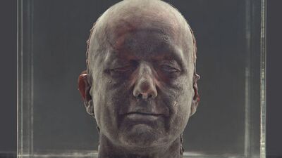 Kanı ile yaptığı heykeli İstanbul'da