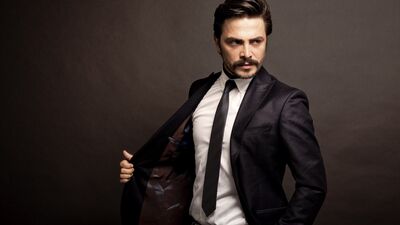 Ekranların yakışıklı komedyeni Ahmet Kural