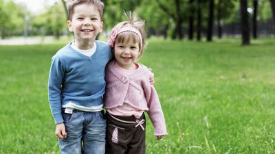 Kızların beyni erkeklere göre daha dirençli