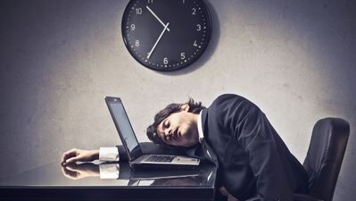 Gece çalışanlar nasıl beslenmeli?