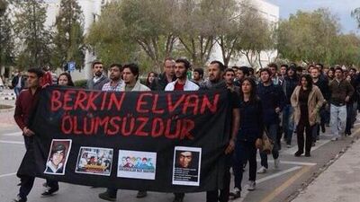 Berkin Elvan için açılan pankartlar...