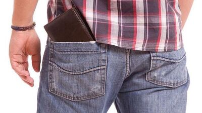 Arka cepte taşınan cüzdan siyatik yapıyor!