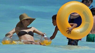 Heidi Klum çocuklarıyla tatilde