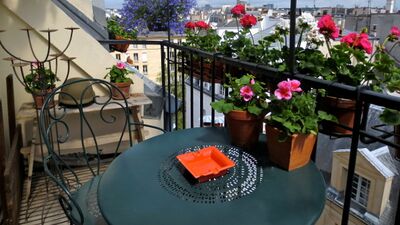 Balkon sezonumuz açılmıştır