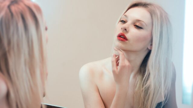 Kendini seksi hisseden seksi görünür!