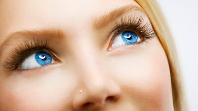 Kirpiklerinizi soya ile gürleştirin!