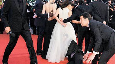 Cannes'da 'eşek şakası'