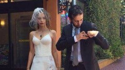 Pelin Sönmez Los Angeles'ta evlendi