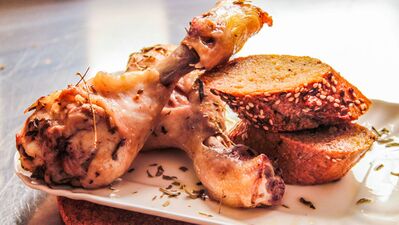 Fırında tarhunlu tavuk