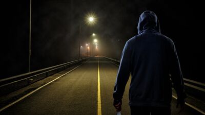 Beş Parasızdım ve Katilimi Arıyordum