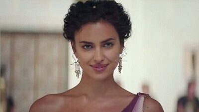 Irina Shayk oyunculuğa soyundu
