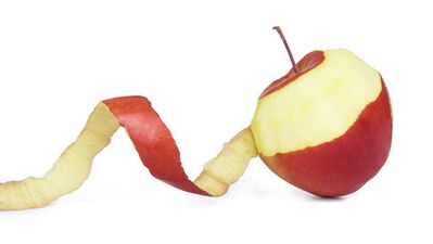 Teninize elmayla nem kazandırın