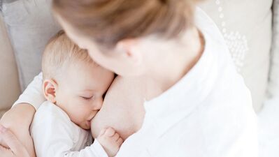 Emzirerek bebeğinizi çölyak hastalığından koruyun