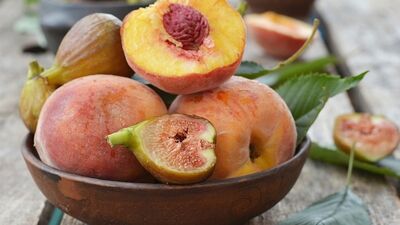 Ramazan'da şeftali ve incir tüketin!