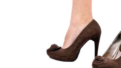 Sivri burun ve uzun topuklu giymeyin!