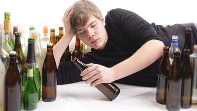 Çocuğumla alkol hakkında nasıl konuşmalıyım?