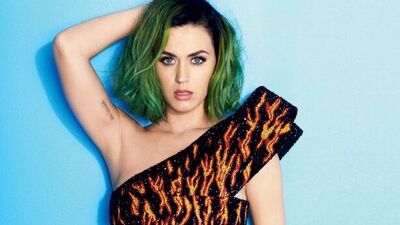 Katy Perry uzaylılara inanıyor