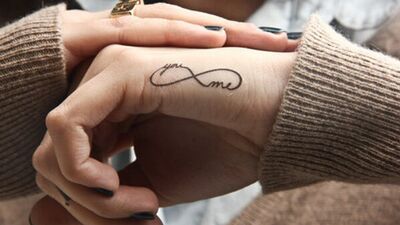 Ele yapılabilecek dövme modelleri