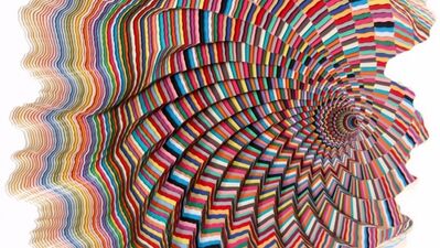 Hipnotize eden kağıttan heykeller