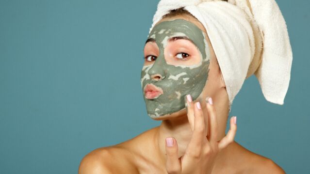Yüz maskeleri için en iyi 7 besin‏