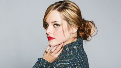 13 adımda saç topuzu nasıl yapılır?