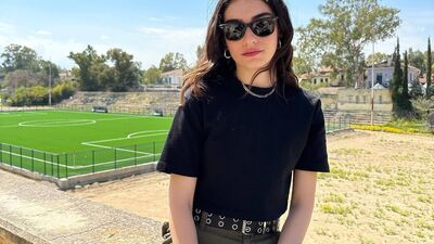 Hazar Ergüçlü Instagram'da neler paylaşıyor?