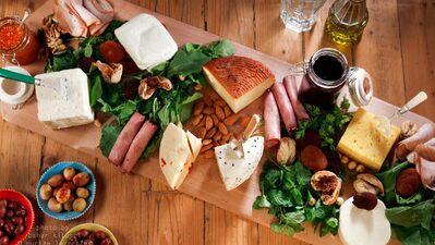 Kahvaltıya zarafet katan servis tahtaları...