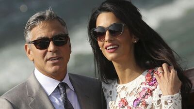 George ve Amal sonunda evlendiler
