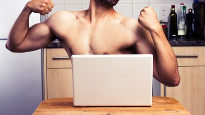 Dile geldiği kadar basit mi teşhircilik?