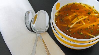 Naneli makarna çorbası