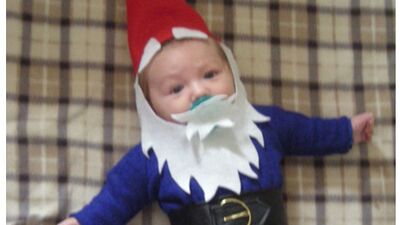 Cadılar bayramı kostümlü bebekler