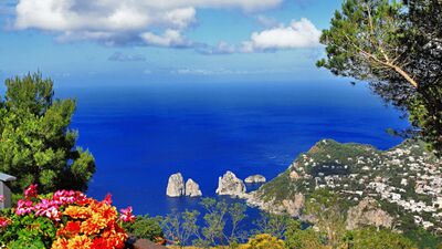 Gözde balayı adası Capri...