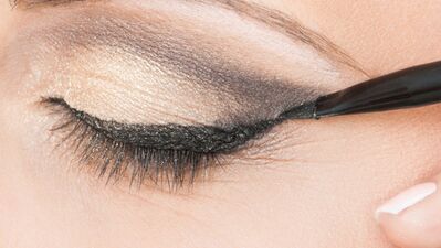 Eyeliner çekme tüyoları