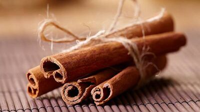 Ağız kokusunu tarçınla giderin