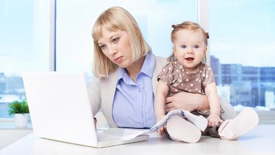 Çalışan annelere 30 ay bakıcı desteği