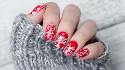 Yılbaşı temasına uygun nail art modelleri