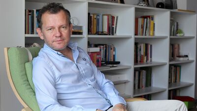 Barbaros Altuğ: Twitter'da tanıştık dizi yazıyoruz!