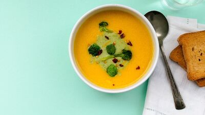 2 renk çorba &quot;Havuç &amp; Brokoli&quot;