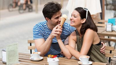 Sokakta sağlıklı ve lezzetli yemek var!