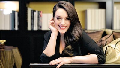 Ezgi Mola: Gülüşümü sevdiler