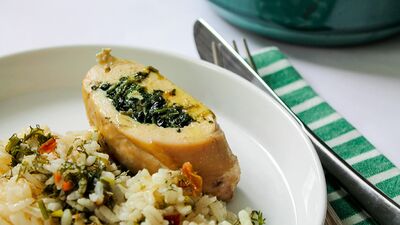 Ispanaklı tavuk dolması