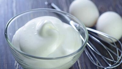 Boyun kırışıklığına yumurta!