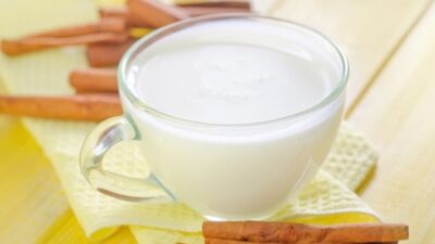 Kemik ağrısına karşı ballı tarçınlı süt