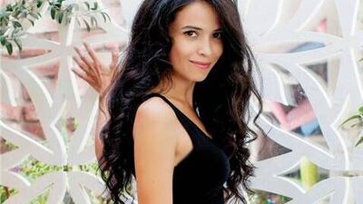 Çiçeği burnunda gelin Beste Bereket...