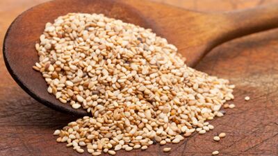 Yorgun düşen ayaklar için susamlı karışım