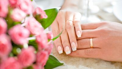 Gelinlerin tırnak modası