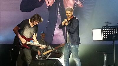 Kot Pantolonlu Keman Virtüözü "David Garrett"