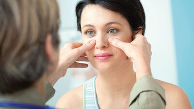 Sinüzitin başlıca nedeni üst solunum yolları enfeksiyonu